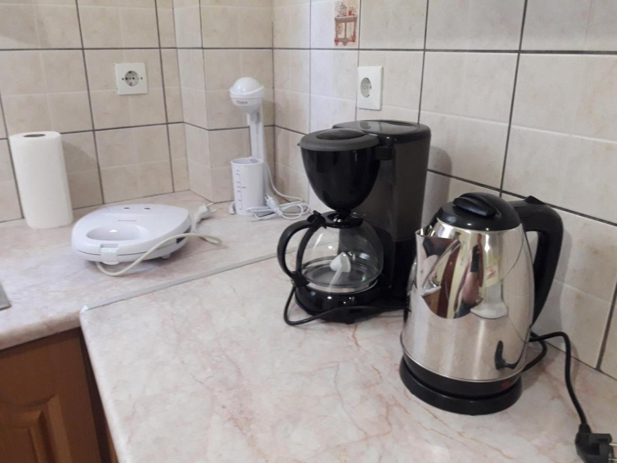 Dourios Ippos Apartments Frikes 外观 照片